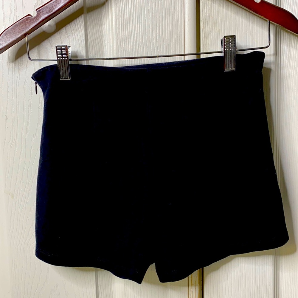 Express back short size 0